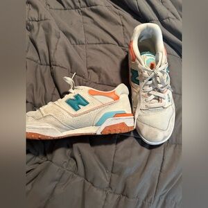 New Balance 550s